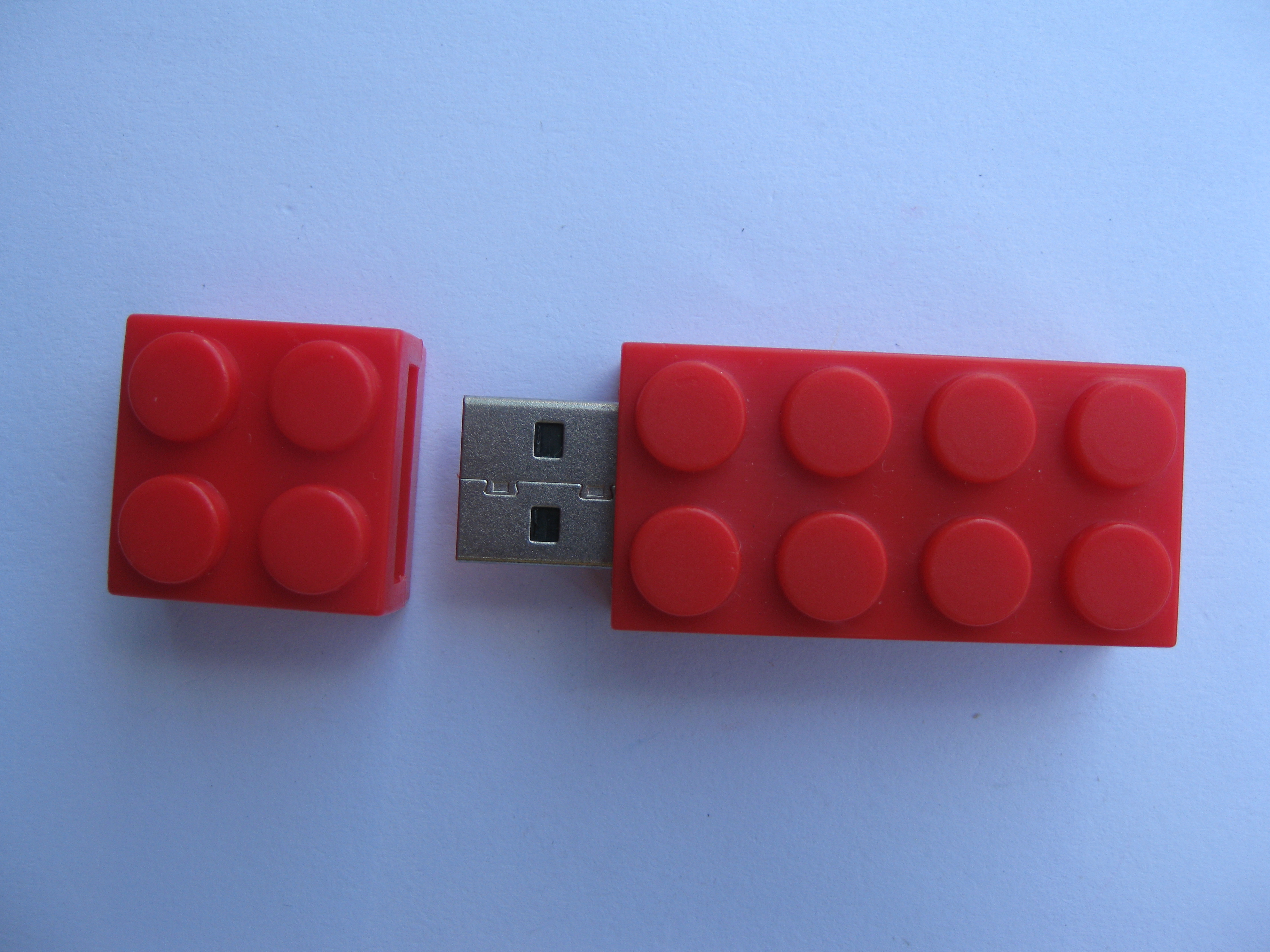 USB kľúč lego kocka 2