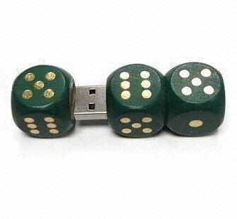 Dreven USB k - hracie kocky