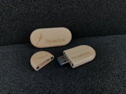USB "PROMCIE" 2.0/3.0, javor